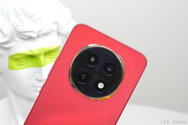评测：1999元起2025年全满贯耐用神机球友会体育网站OPPO A5 Pro开箱(图3)