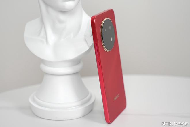 评测：1999元起2025年全满贯耐用神机球友会体育网站OPPO A5 Pro开箱(图4)